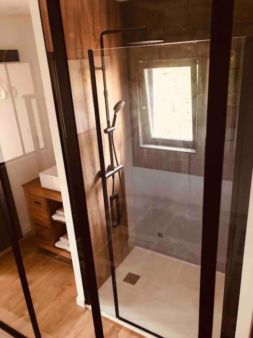 Maisonnette Avec Terrasse Argences 외부 사진
