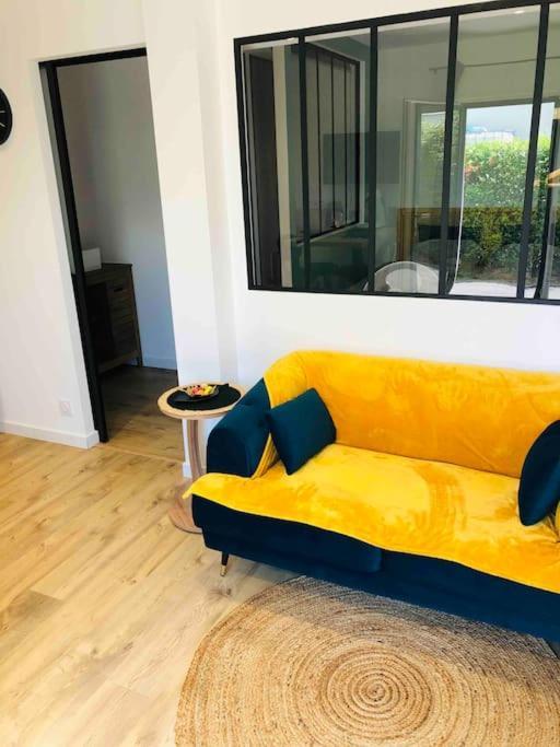 Maisonnette Avec Terrasse Argences 외부 사진